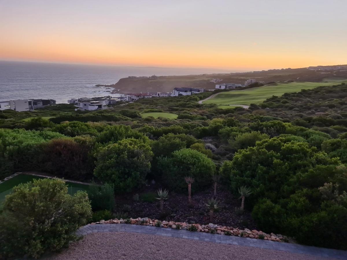 Luxury Home Located On Pinnacle Point Golf Estate 모젤베이 외부 사진